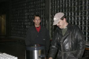 dig_sm_2005_161740-P_18-36-03_0002